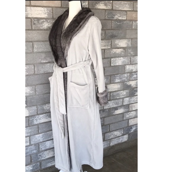 SOMA Robe Size S/M - Picture 3 of 7